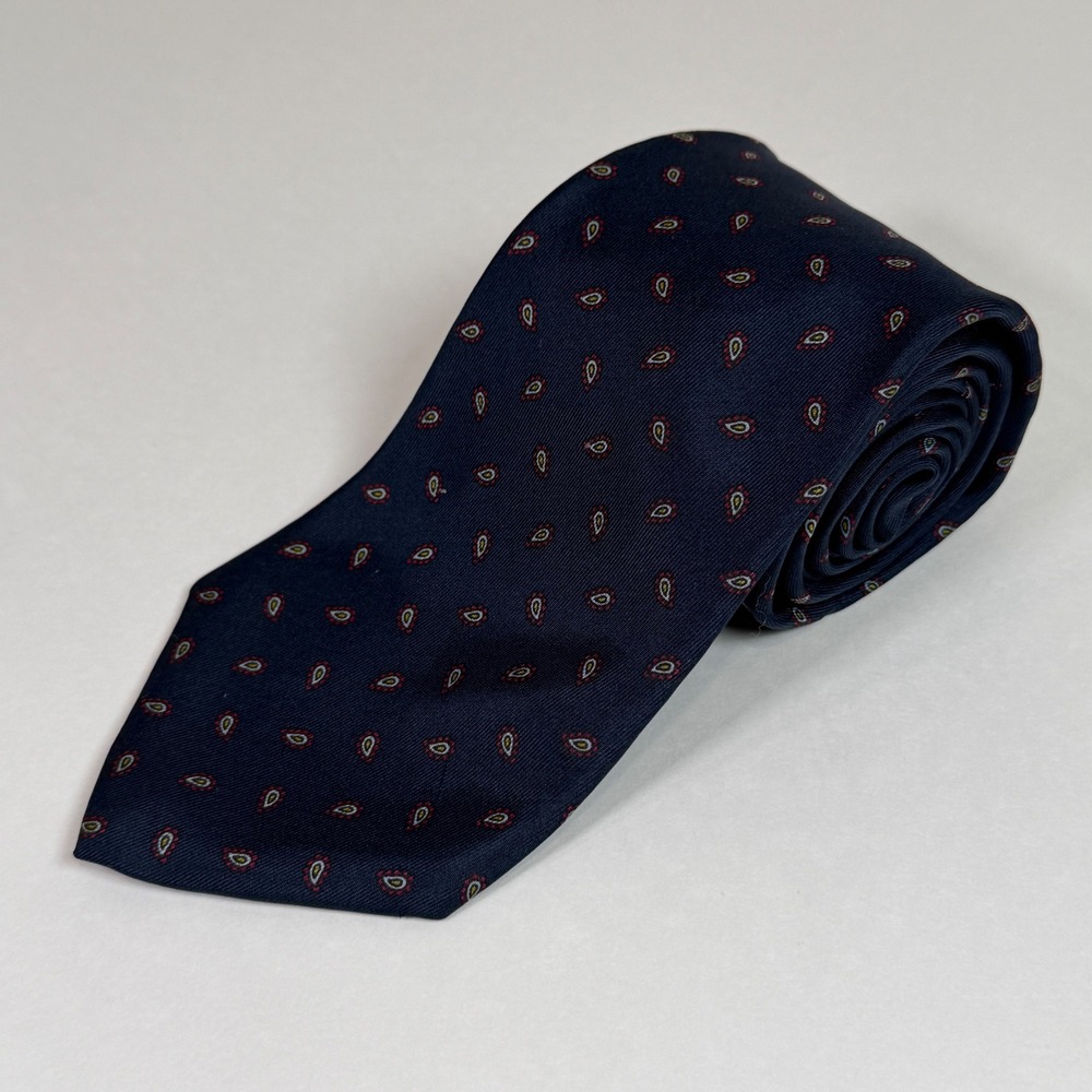 YVES SAINT LAURENT Mens 100% Silk Necktie USA Designer Paisley Navy Red